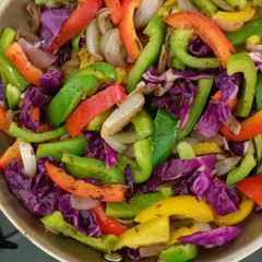 A picture of Saute vegetables.