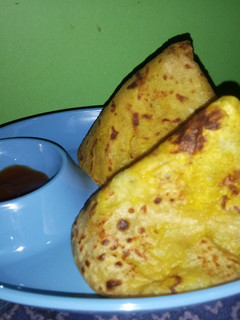 आलू पराठा (aloo paratha recipe in marathi) रेसिपी चे मुख्य फोटो