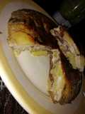 Tortilla de patatas con gurumelos