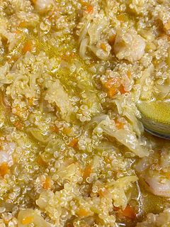 Una foto de Sopa de quinoa