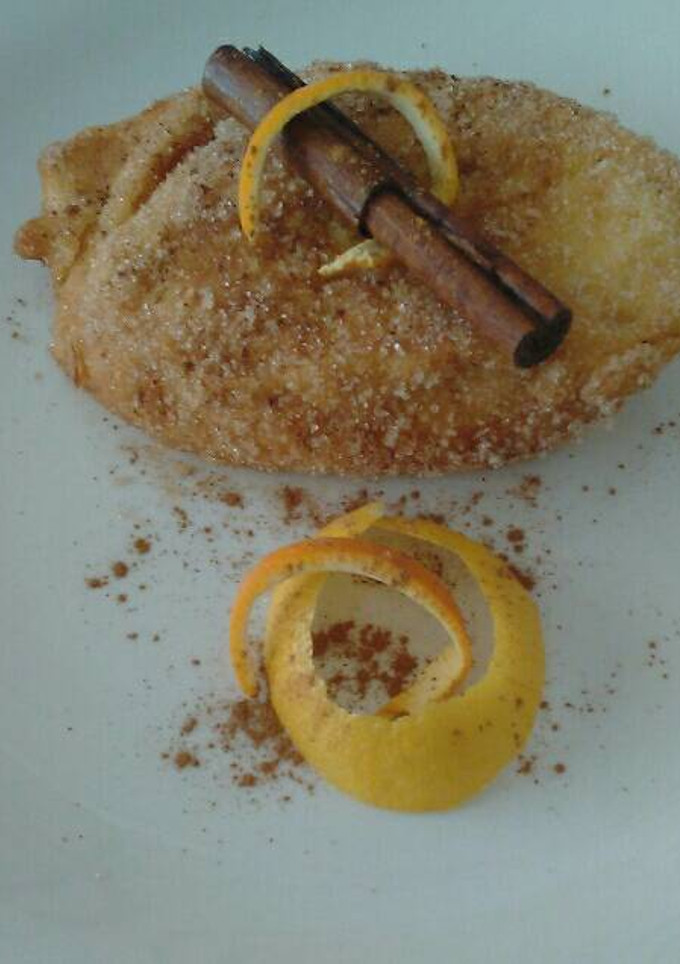 Una foto de Torrijas con leche, canela y naranja