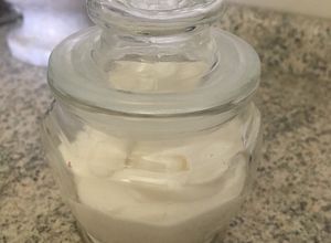 Una foto de Vegan mayo