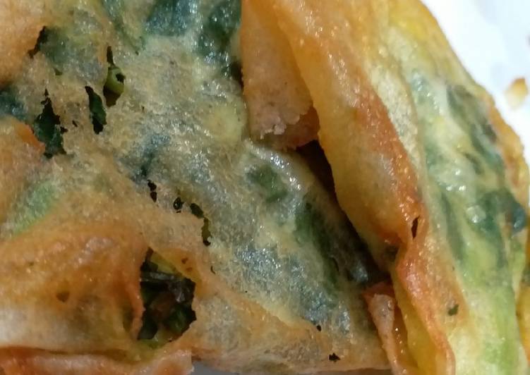 Langkah mengolah Martabak Telor Special Daun Bawang enak