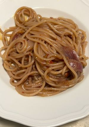 Foto di Spaghetti in padella 31 cipolla rossa di Tropea e Nduja