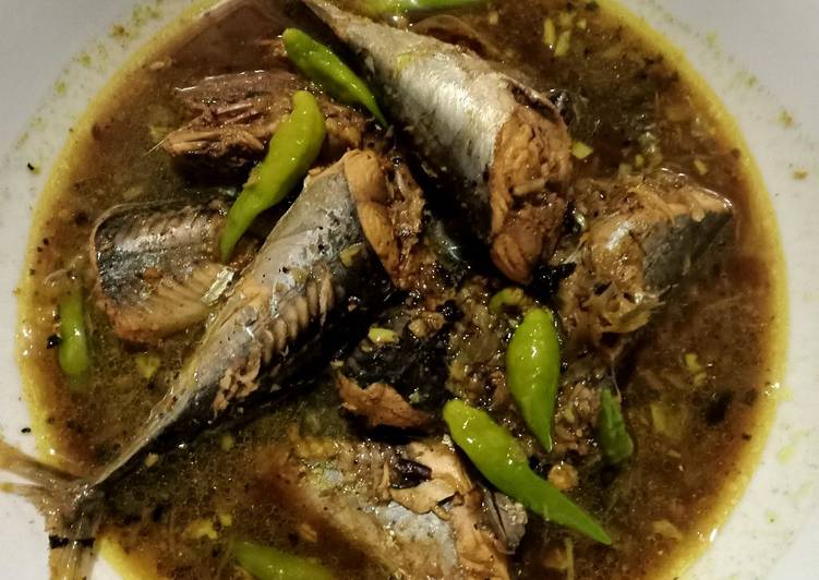 Ikan Tongkol Bumbu Kluwek/Pucung
