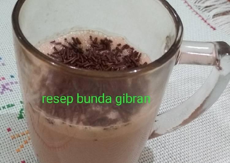 Cara menyajikan Smoothies Batita  yang Enak