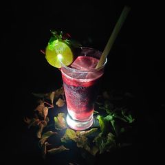 Beetroot mojito A picture of Beetroot mojito.