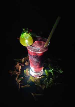 A picture of Beetroot mojito.