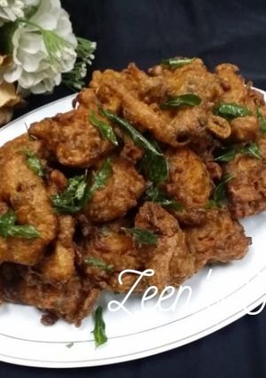 A picture of Leftover Bhindi Fry Pakoras.