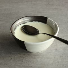 A picture of Ginger Milk Pudding.