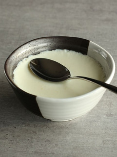 A picture of Ginger Milk Pudding.