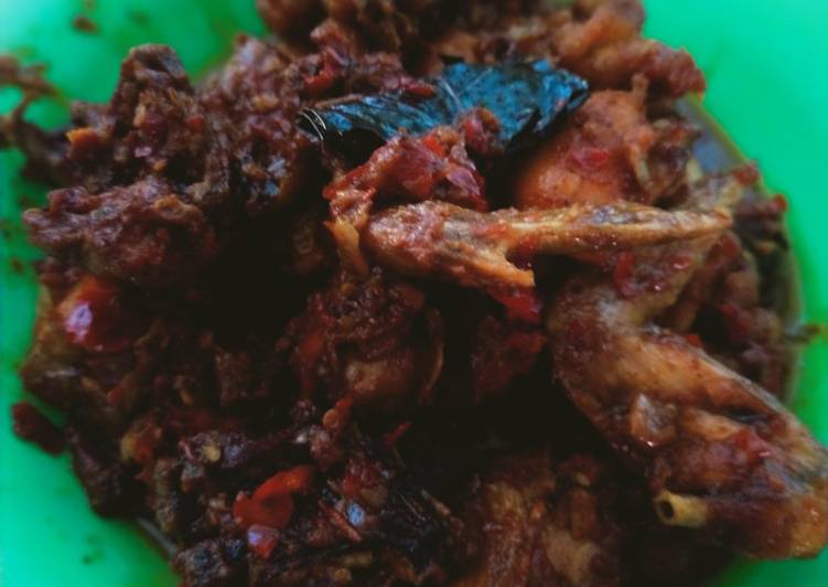 Bahan Ayam Goreng Saos pedas manis | Resep Bumbu Ayam Goreng Saos pedas manis Yang Bisa Manjain Lidah