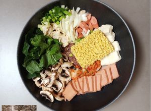 Foto resep Budae Jjigae Halal