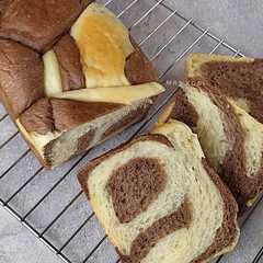 Chocolate Marble Bread (shokupan)-レシピのメイン写真