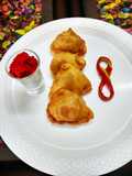 Dry peethi samosa