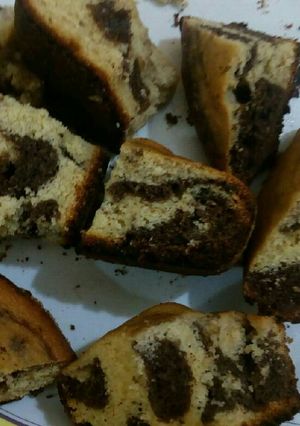 A picture of Bottle gurad marble cake.