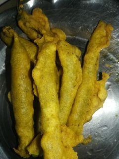 मिर्च के पकौड़े (Mirch ke pakode recipe in hindi) रेसिपी मुख्य फोटो