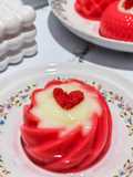 Puding Stroberi Vanila