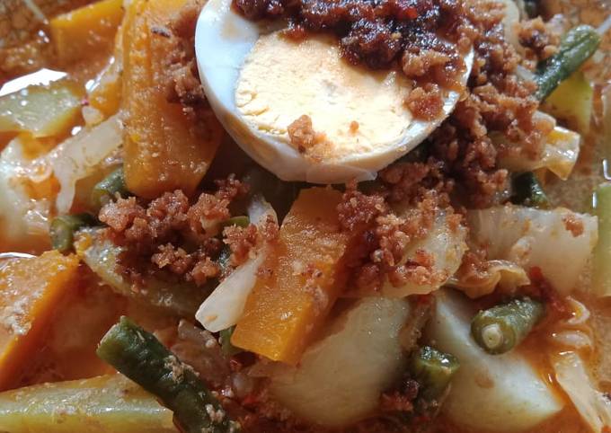 Lontong Sayur abon Bandeng