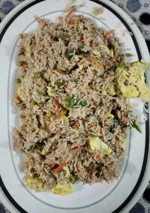 A picture of Chicken fried rice.