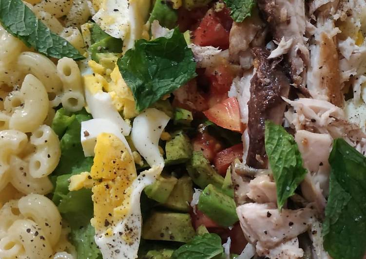 Cara Gampang Membuat Diet with Tuna Salad yang Lezat Sekali