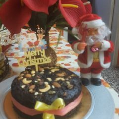 Christmas special eggless plum cake A picture of Christmas special eggless plum cake.