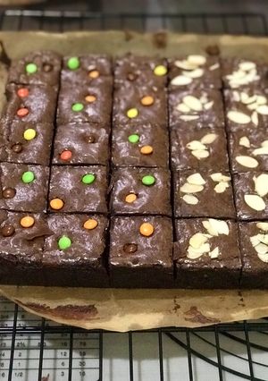 Foto resep Shiny Brownies - Sourdough Discard