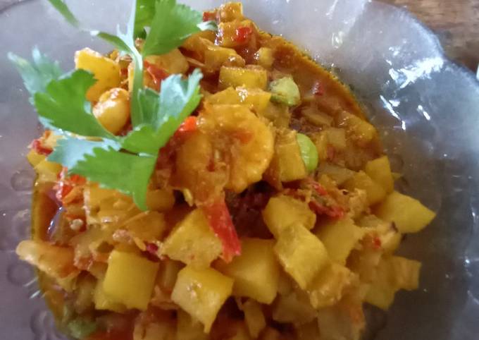 Cara Gampang Membuat Sambal goreng kentang udang dengan pete yang Lezat Sekali