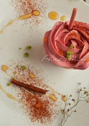 Foto resep Rose Buttercream Enak dan Wangi kreasi Alice's Mom