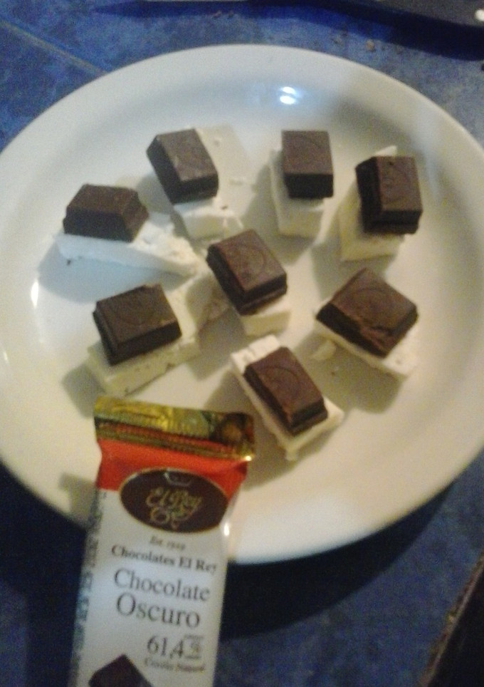Una foto de Entrada choco-queso
