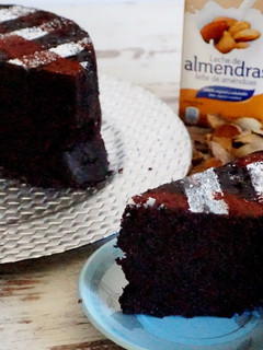 Una foto de Bizcocho de chocolate sin lactosa