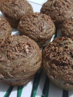 Una foto de Muffins de yogurt, plátano y cacao