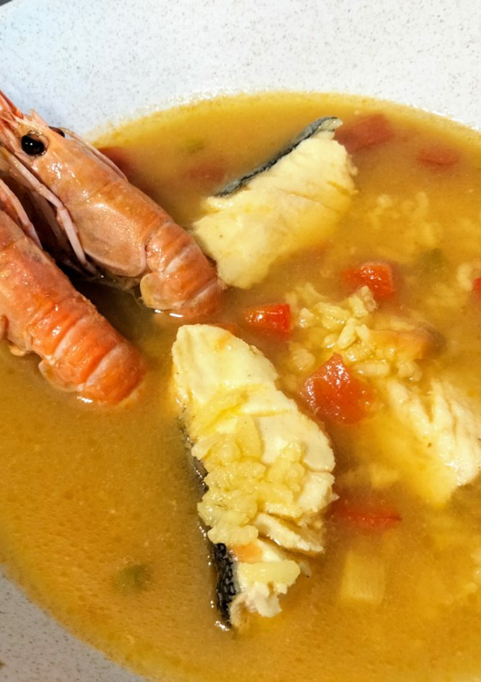 Una foto de Arroz caldoso de bacalao y cigalas