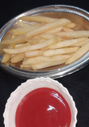 फ्रेंच फ्राइज़ (French Fries recipe in hindi) रेसिपी मुख्य फोटो