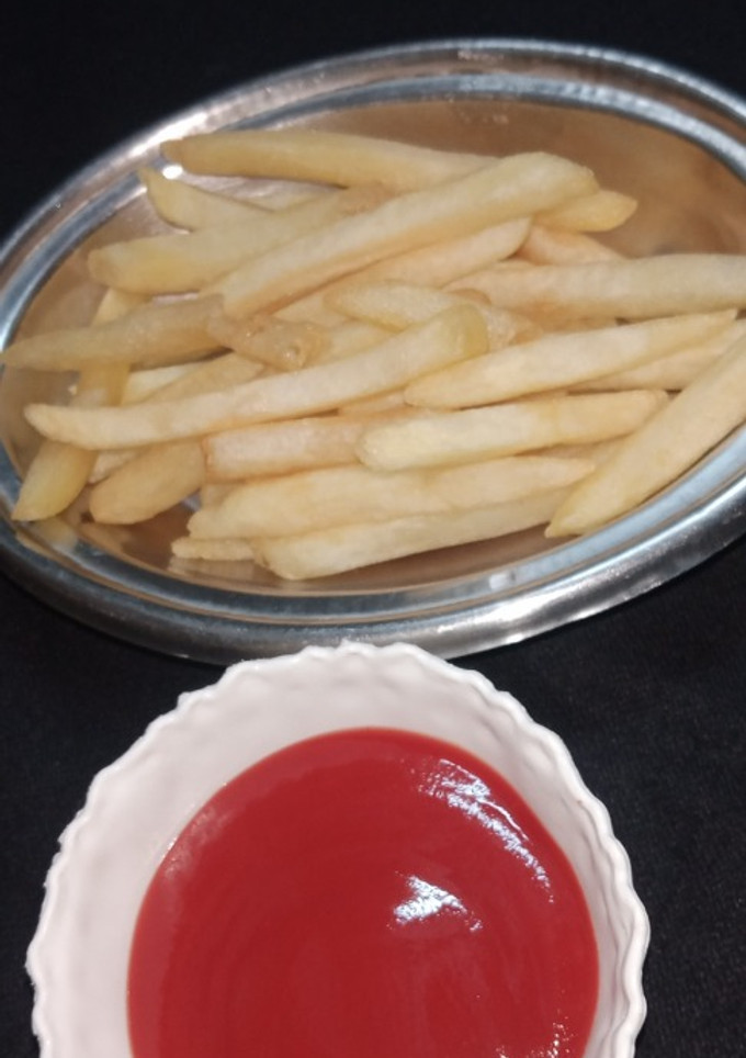 फ्रेंच फ्राइज़ (French Fries recipe in hindi) रेसिपी मुख्य फोटो