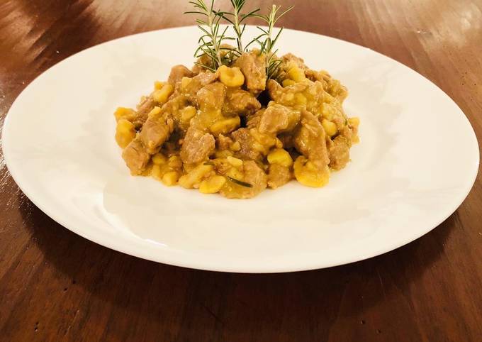 Passaggi a Preparare Premiato Spezzatino di vitella alle castagne 🌰