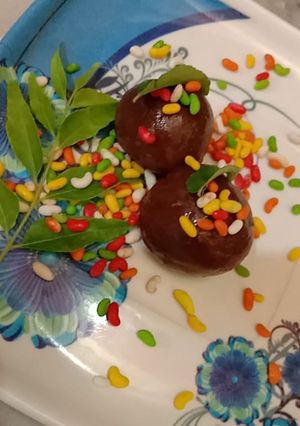 A picture of Chocolate balls.