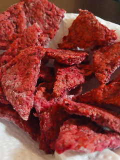 Una foto de Snack de remolacha y chía sin gluten,lácteos ni huevo 3️⃣0️⃣0️⃣