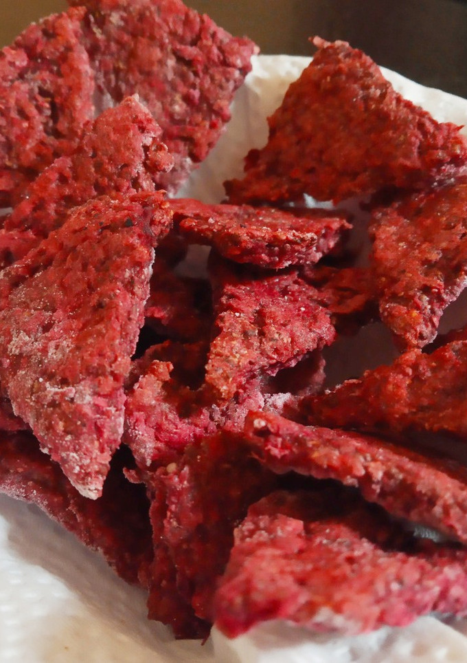 Una foto de Snack de remolacha y chía sin gluten,lácteos ni huevo 3️⃣0️⃣0️⃣