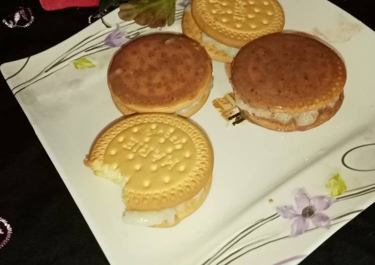 Simple Way to Make Ultimate Biscuit ice-cream sandwich🍦