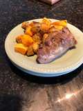 Pierna de Cordero al horno con papas al romero
