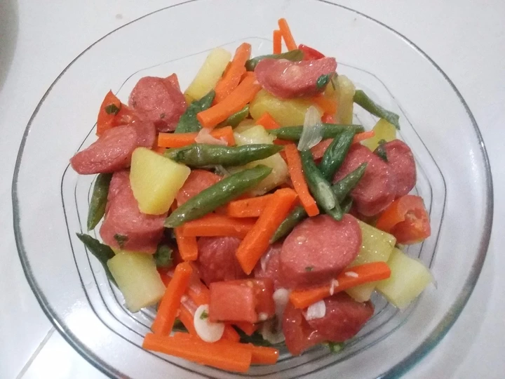 Cara Mudah Membikin Resep Tumis Sosis Sayur yang Lezat Sekali Anti Ribet, Uenak Banget