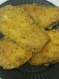 Una foto de Milanesa de berenjena crocante