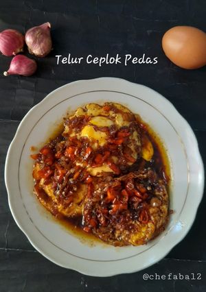 Foto resep Telur Ceplok Pedas