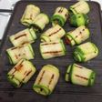 Rápidos rollitos de zucchini rellenos de espinaca y ricota