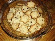 Una foto de galletitas con chips de chocolate saludable