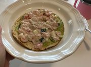 Una foto de tostadas de atún