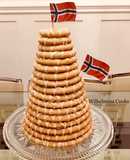 Norwegian Kransekake🇳🇴 “Wreath Cake”