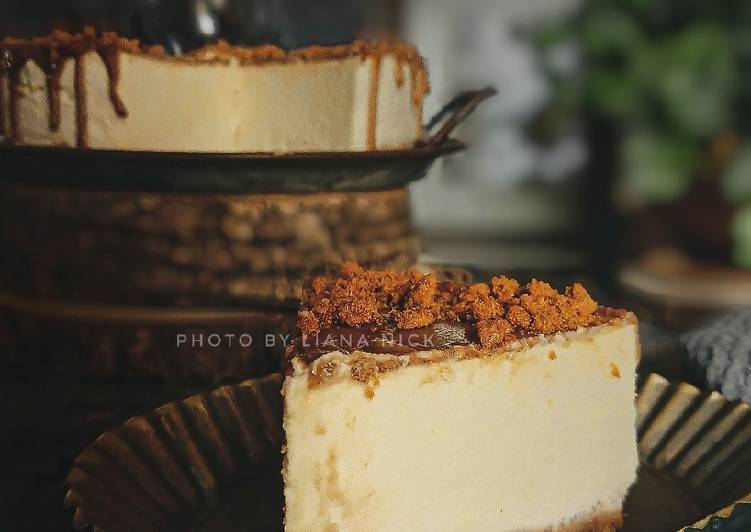 Langkah Mudah untuk Menyiapkan Non bake &#39;Tiger-biscoff&#39; cheesecake Anti Gagal