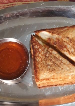 A picture of Potato sandwich.